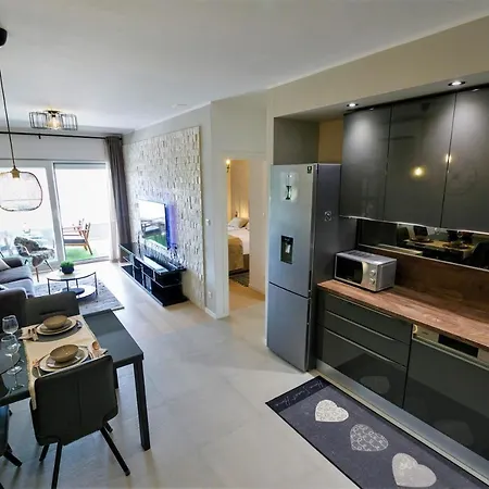 Luxury 4seasons With Garage Daire Split