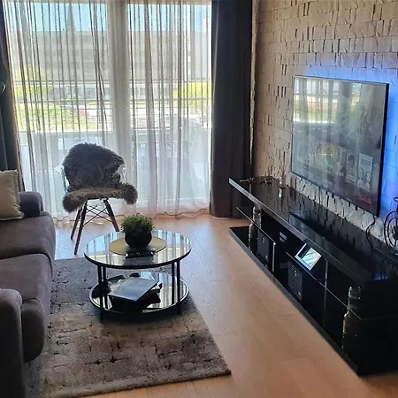 Daire Luxury 4seasons With Garage