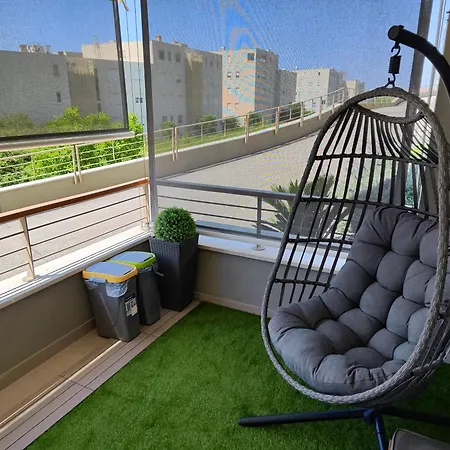 Luxury 4seasons With Garage