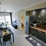 Luxury 4seasons With Garage Appartamento Spalato