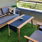 Luxury 4seasons With Garage