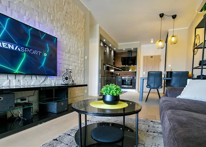 شقة Luxury 4seasons With Garage *