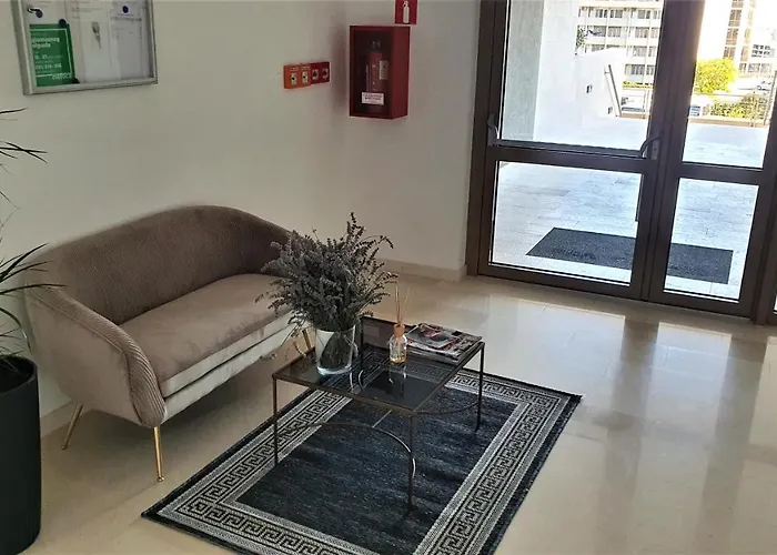 Luxury 4seasons With Garage سبليت